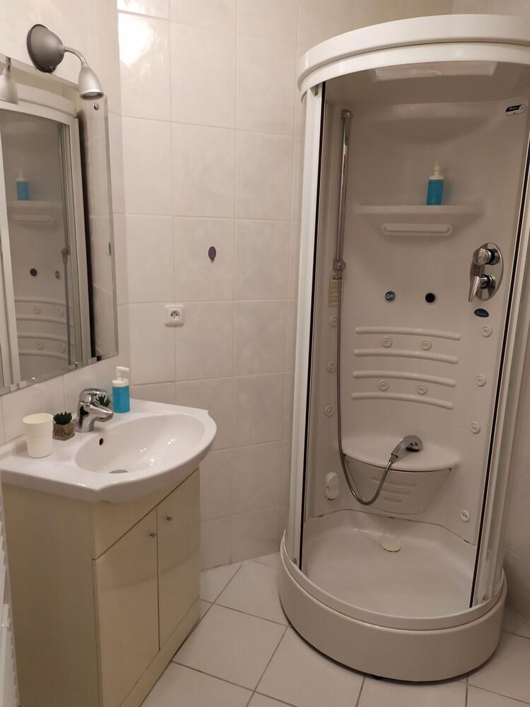 Kate & Jenny - Two-Level Apartment In The Old Town Bratislava Ngoại thất bức ảnh