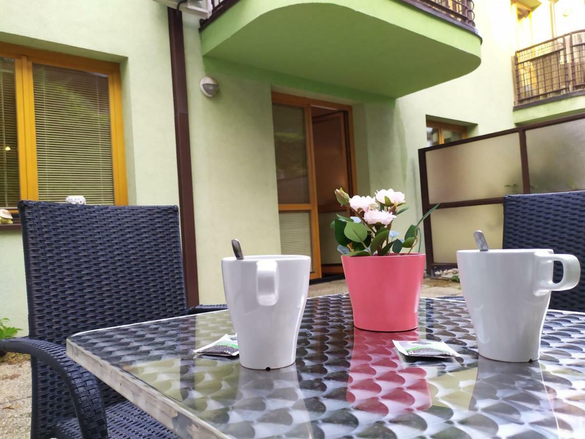Kate & Jenny - Two-Level Apartment In The Old Town Bratislava Ngoại thất bức ảnh
