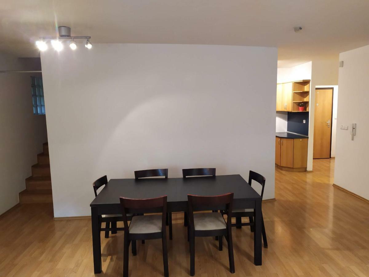 Kate & Jenny - Two-Level Apartment In The Old Town Bratislava Ngoại thất bức ảnh
