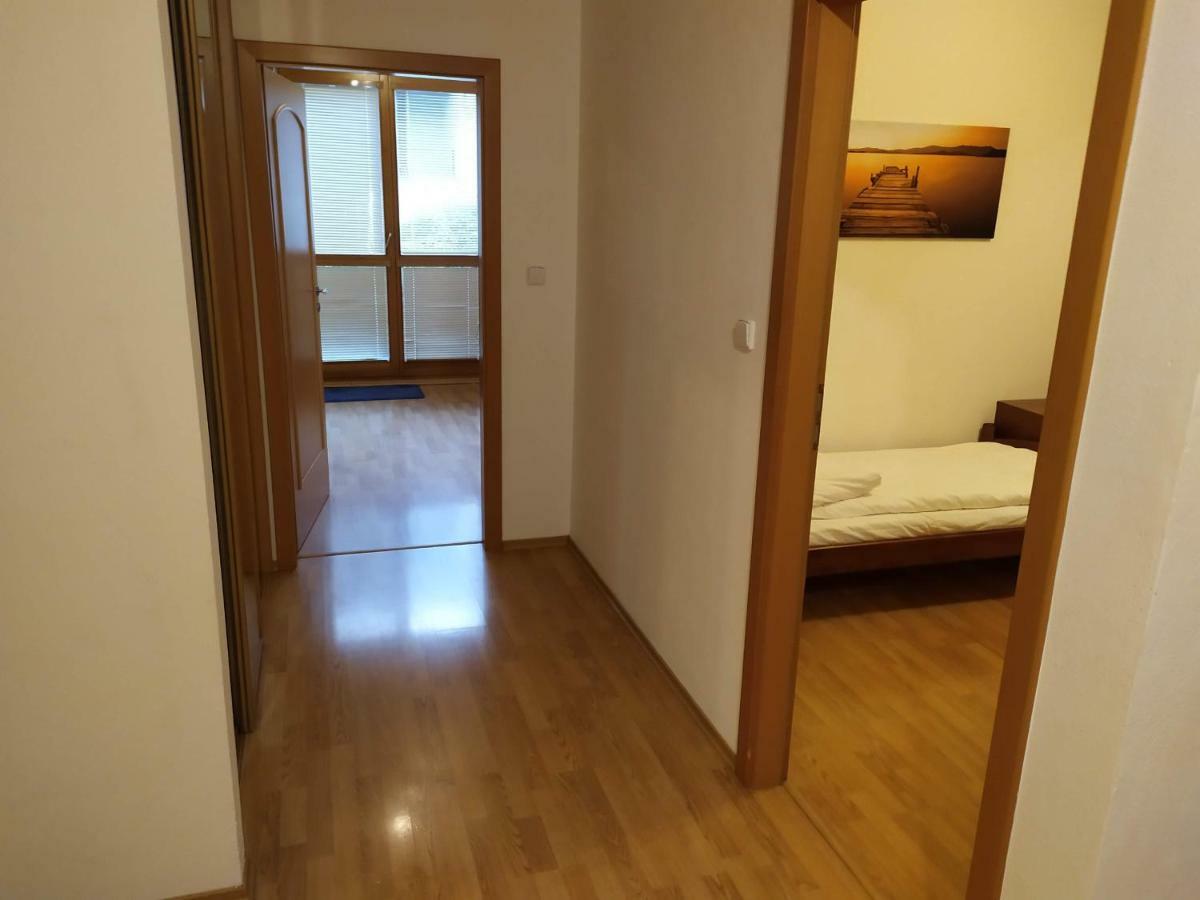 Kate & Jenny - Two-Level Apartment In The Old Town Bratislava Ngoại thất bức ảnh