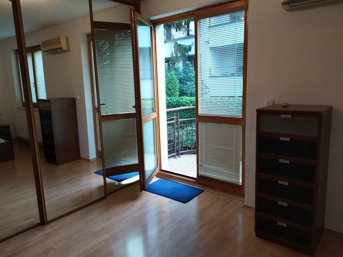 Kate & Jenny - Two-Level Apartment In The Old Town Bratislava Ngoại thất bức ảnh